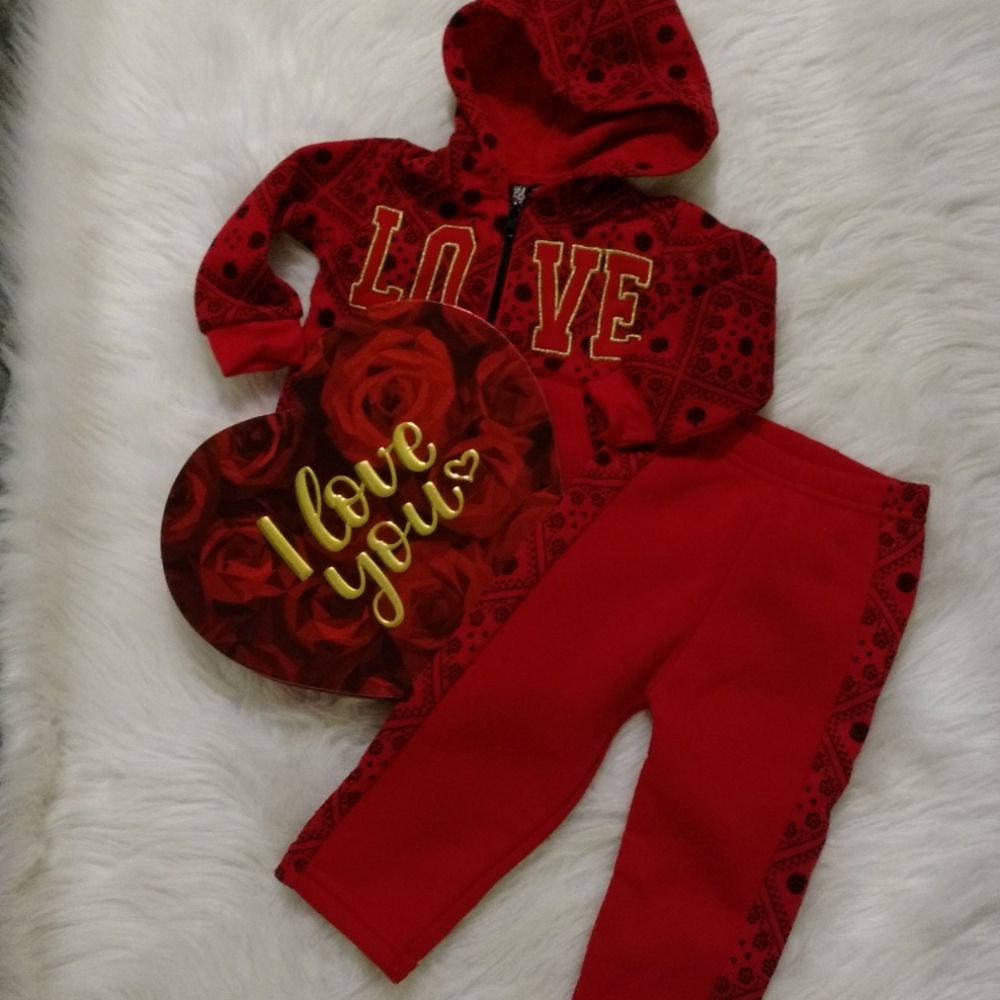 Fleece 2 Piece Love Outfit with Hooded Jacket & Matching Pants